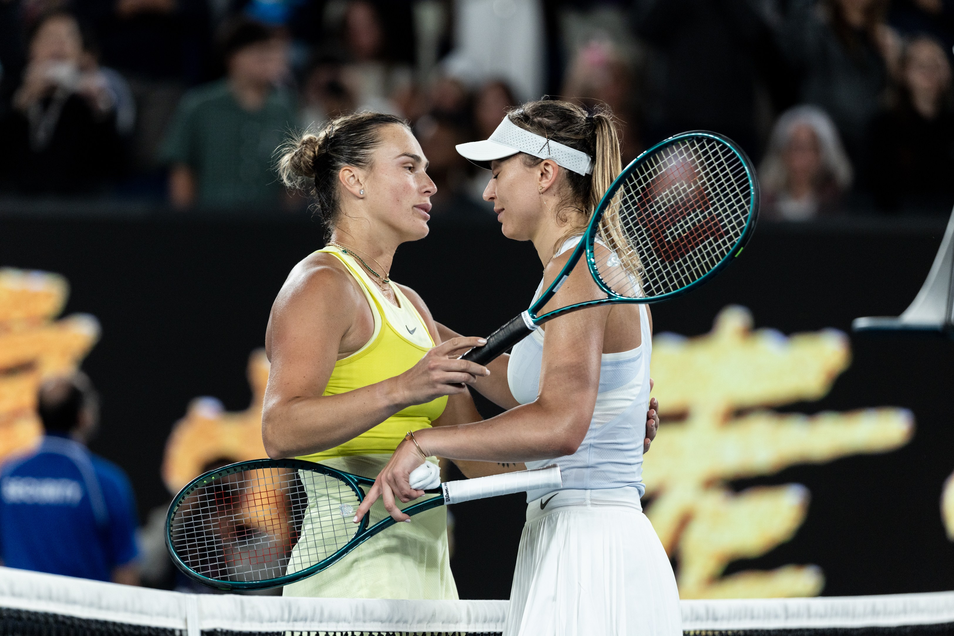 欧洲网球队完胜澳大利亚网球队，瓦林卡三分雨点燃全场