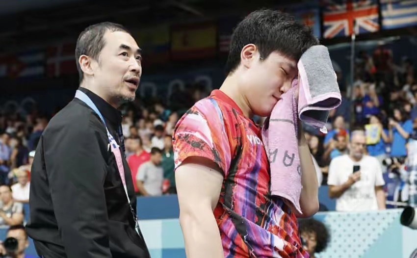 关于德国乒乓球队完胜中国乒乓球队，张本智和绝境逆转的信息