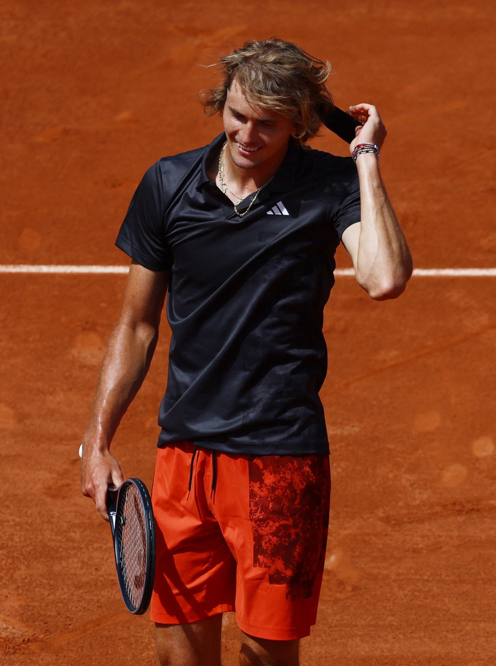 关于日本网球队完胜美国网球队，兹维列夫送出助攻的信息