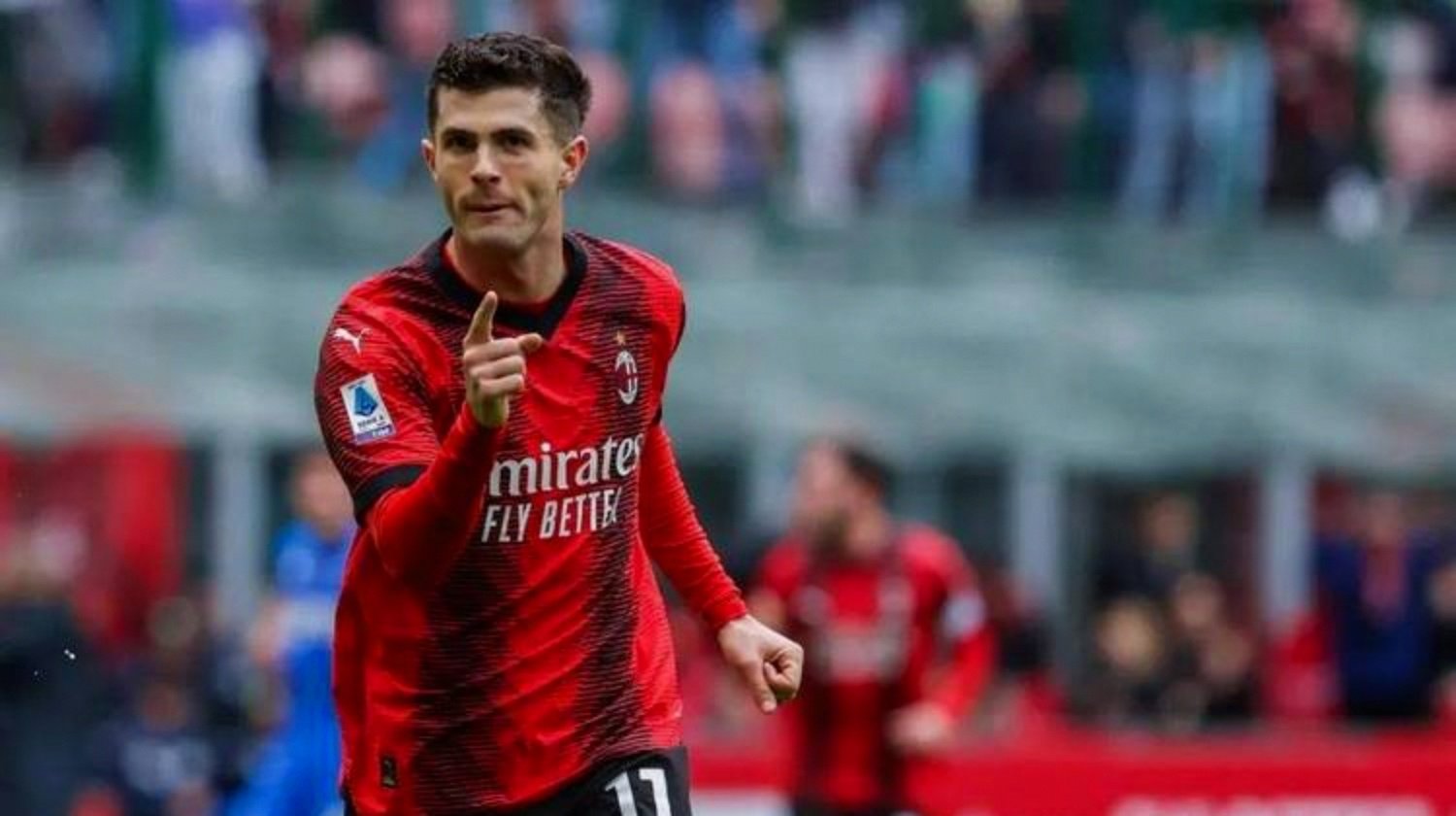 包含AC米兰逆袭，成功晋级国际足球比赛半决赛的词条