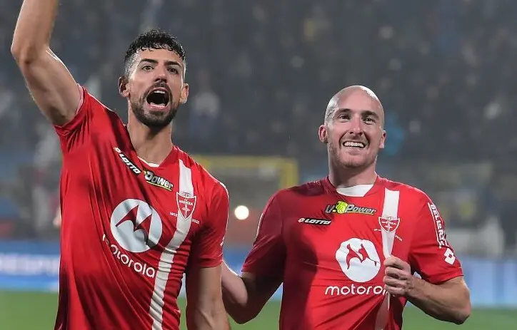 拿撒尔客场艰难战平,积分榜上升 拿撒尔客场艰难战平,积分榜上升