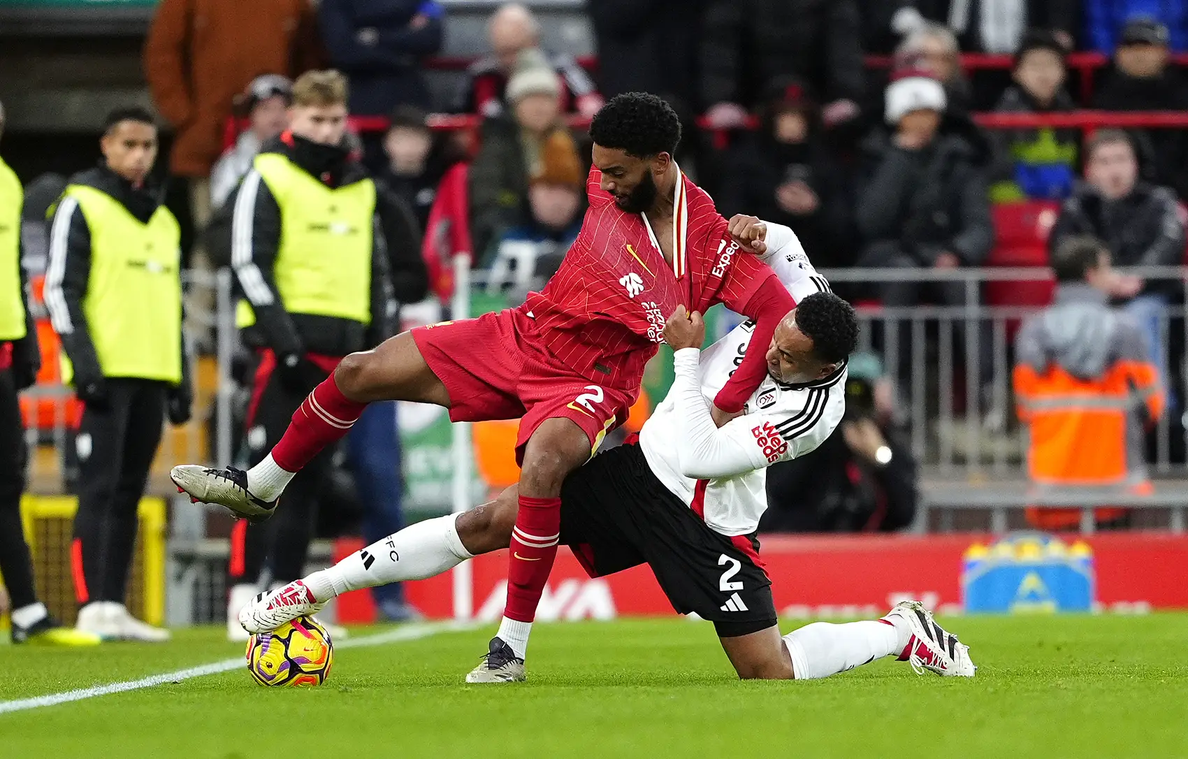 包含利物浦客场大胜诺里奇,取得胜利的词条 包含利物浦客场大胜诺里奇,取得胜利的词条