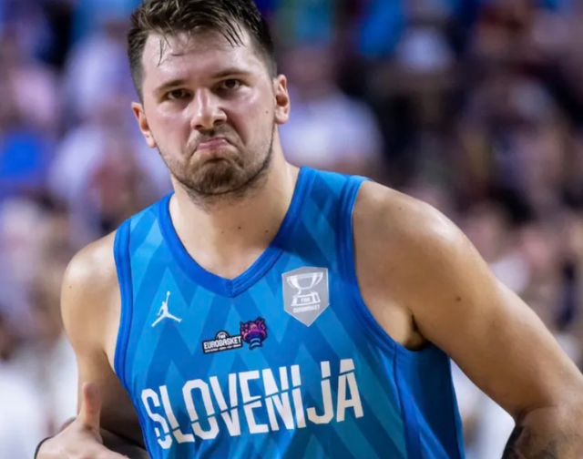 关于韩国队逆转法国队，辛杜刷新纪录的信息